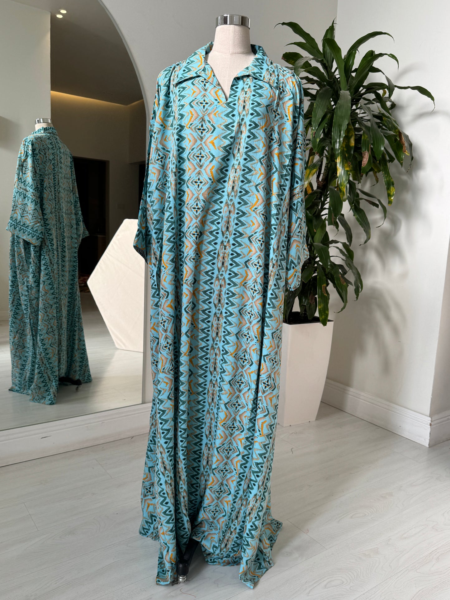 Beautiful & Tall Kaftan 201