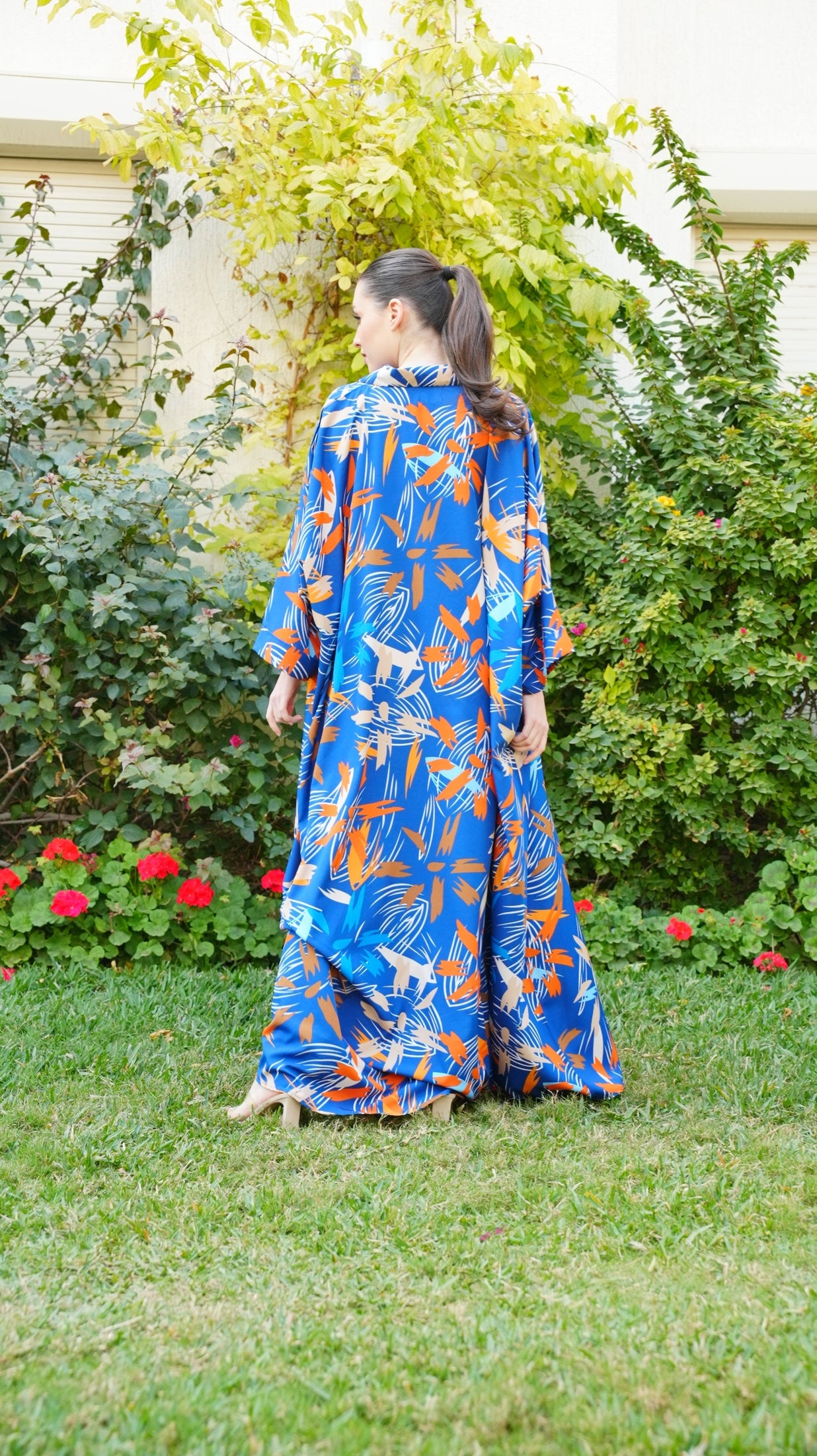 قفطان طويل وجميل بياقة قميص 66