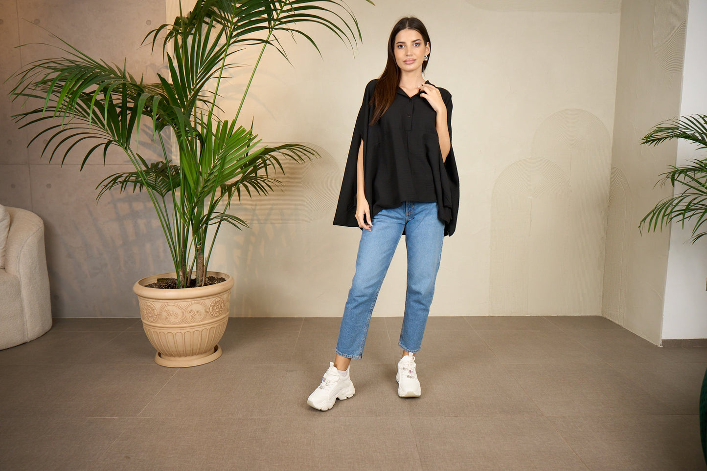 Black Oversized Women's Poncho Shirt - Cozy, Stylish, and Versatile