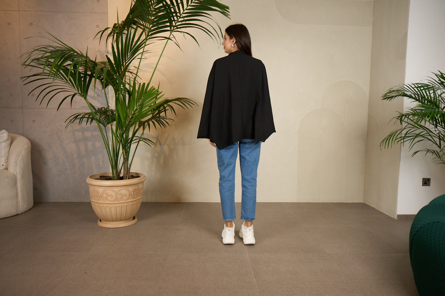 Black Oversized Women's Poncho Shirt - Cozy, Stylish, and Versatile