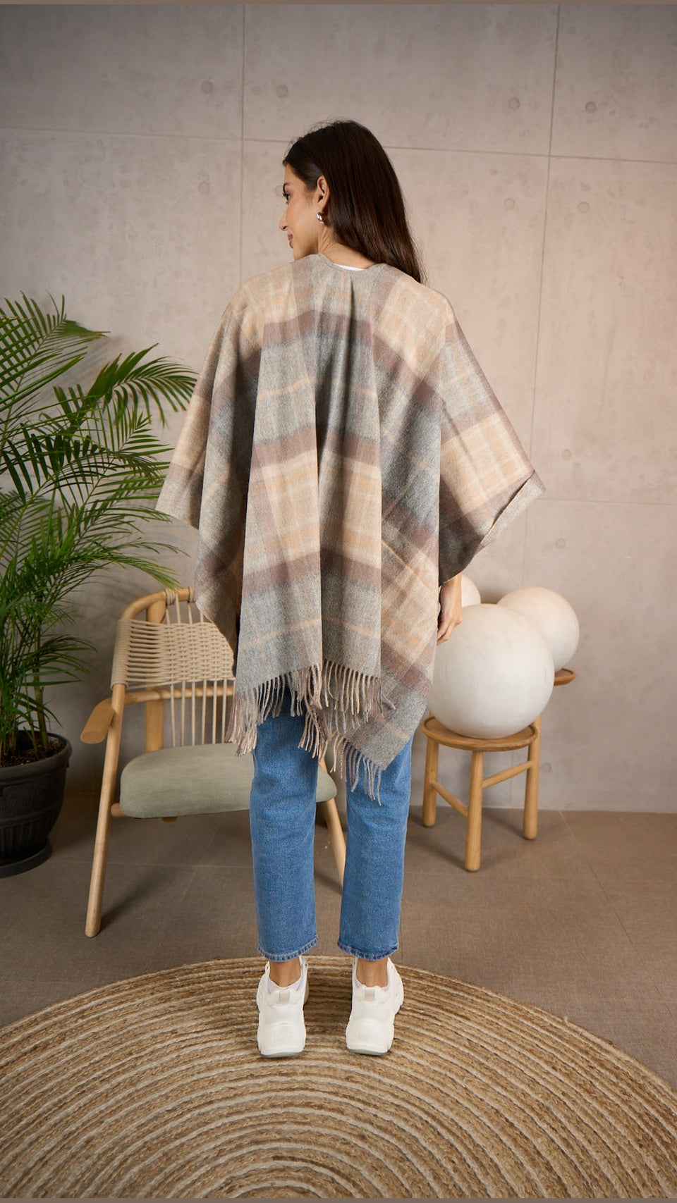 بونشو نسائي من صوف الكشمير - ناعم ودافئ وأنيق - مقاس واحد