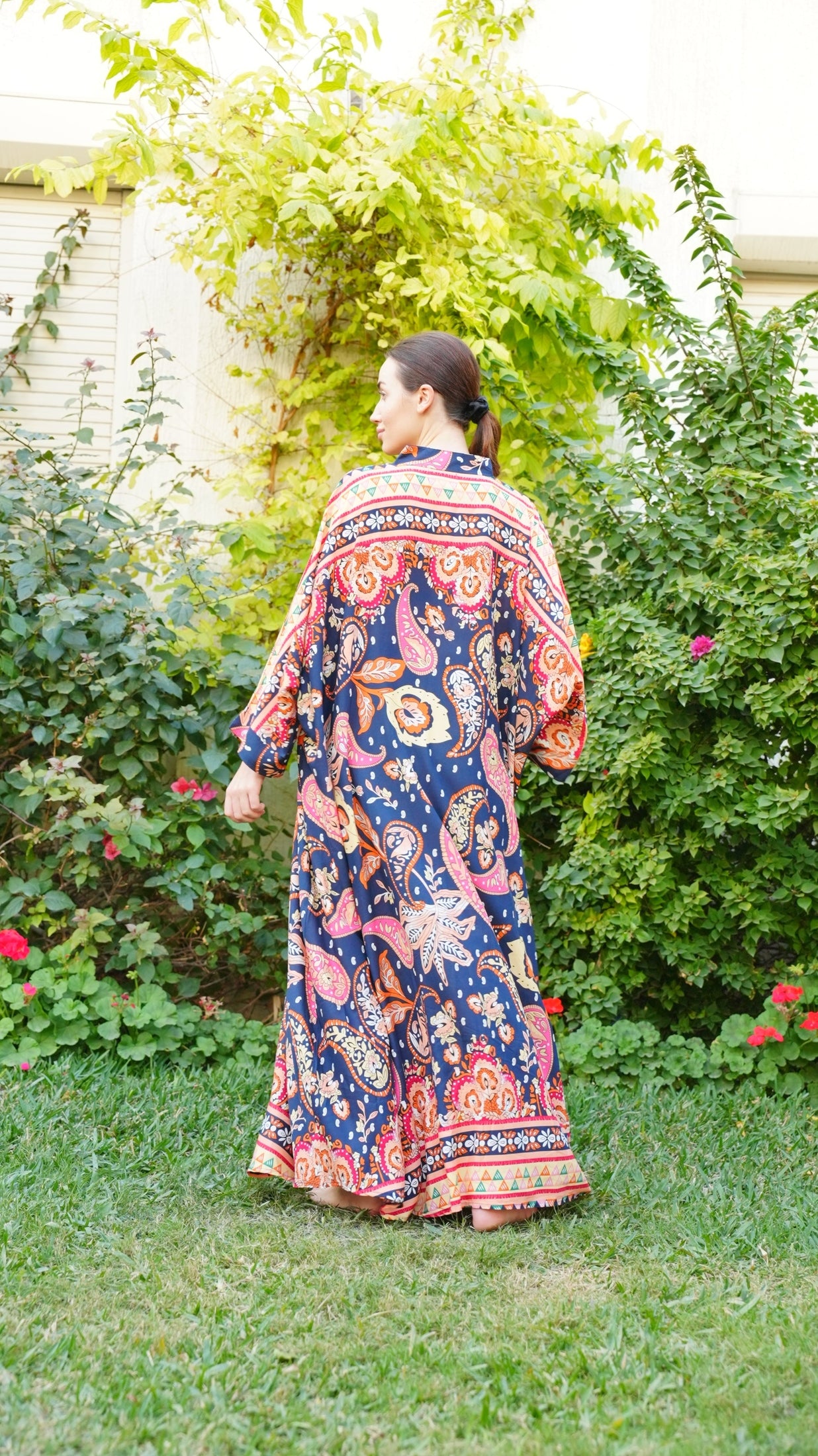 Chinese Elegant Kaftan 105