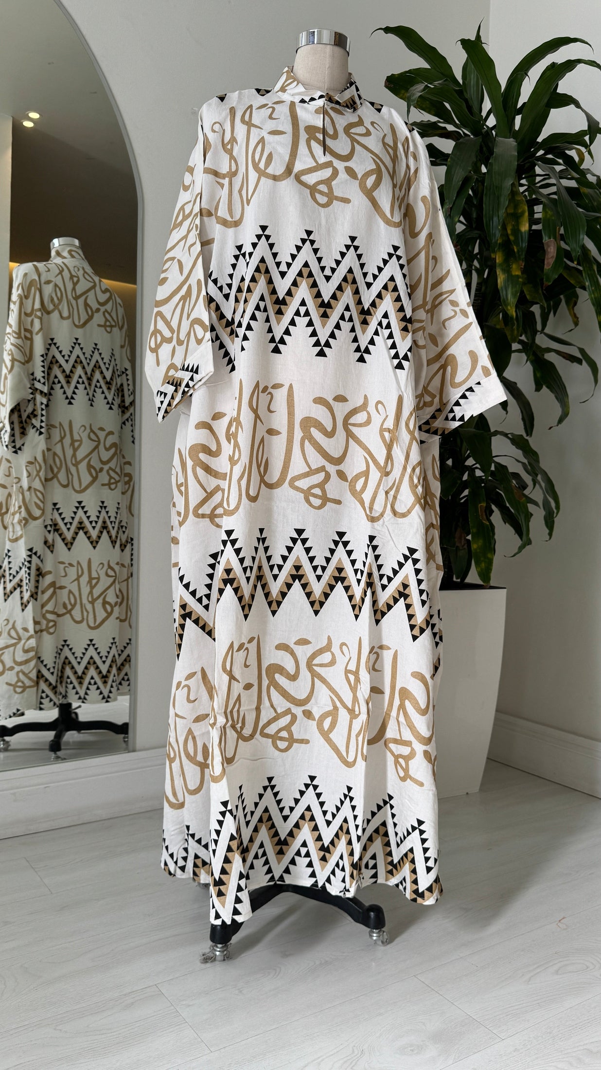 Chinese Elegant Kaftan 202