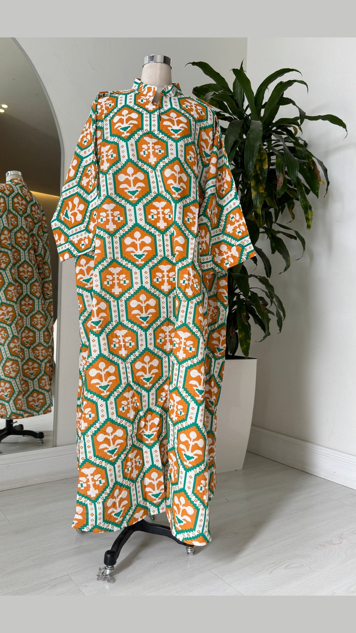 Chinese Elegant Kaftan 204