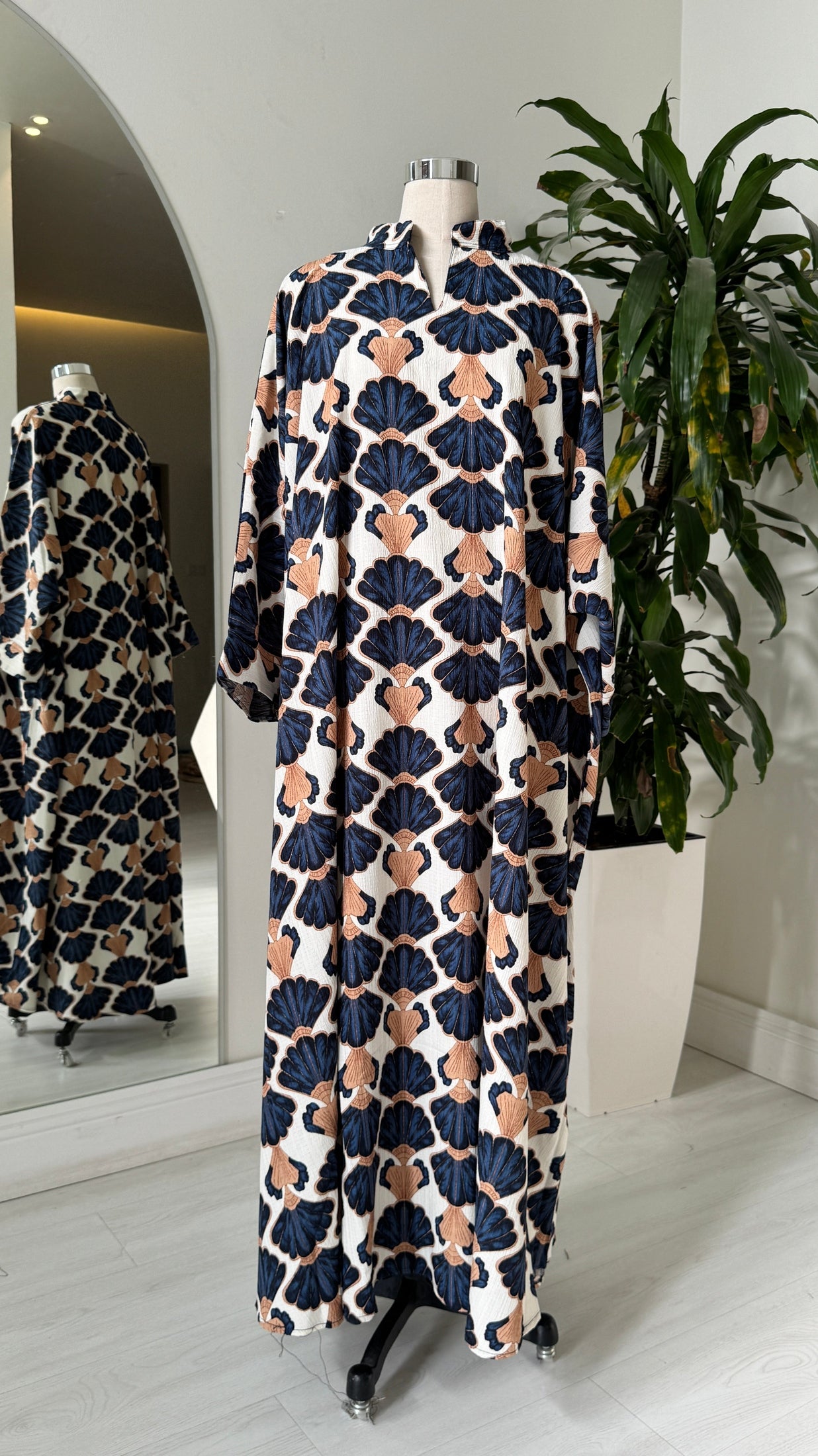 Chinese Elegant Kaftan 214