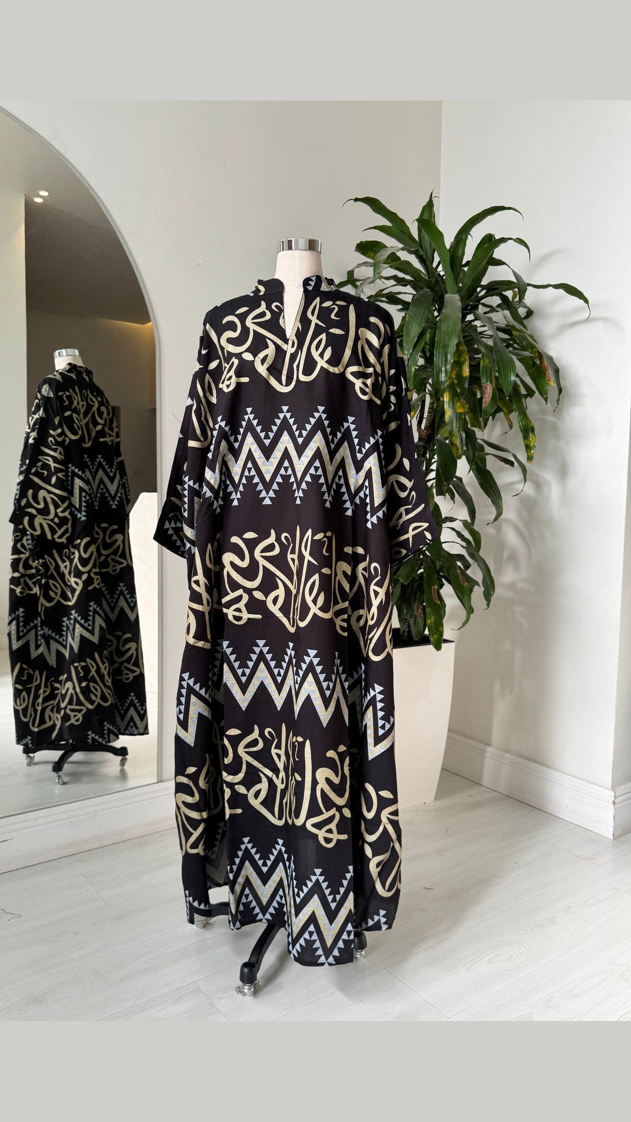 Chinese Elegant Kaftan 216