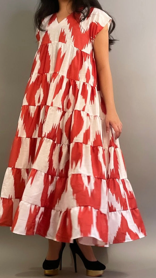 فستان قفطان متعدد الطبقات