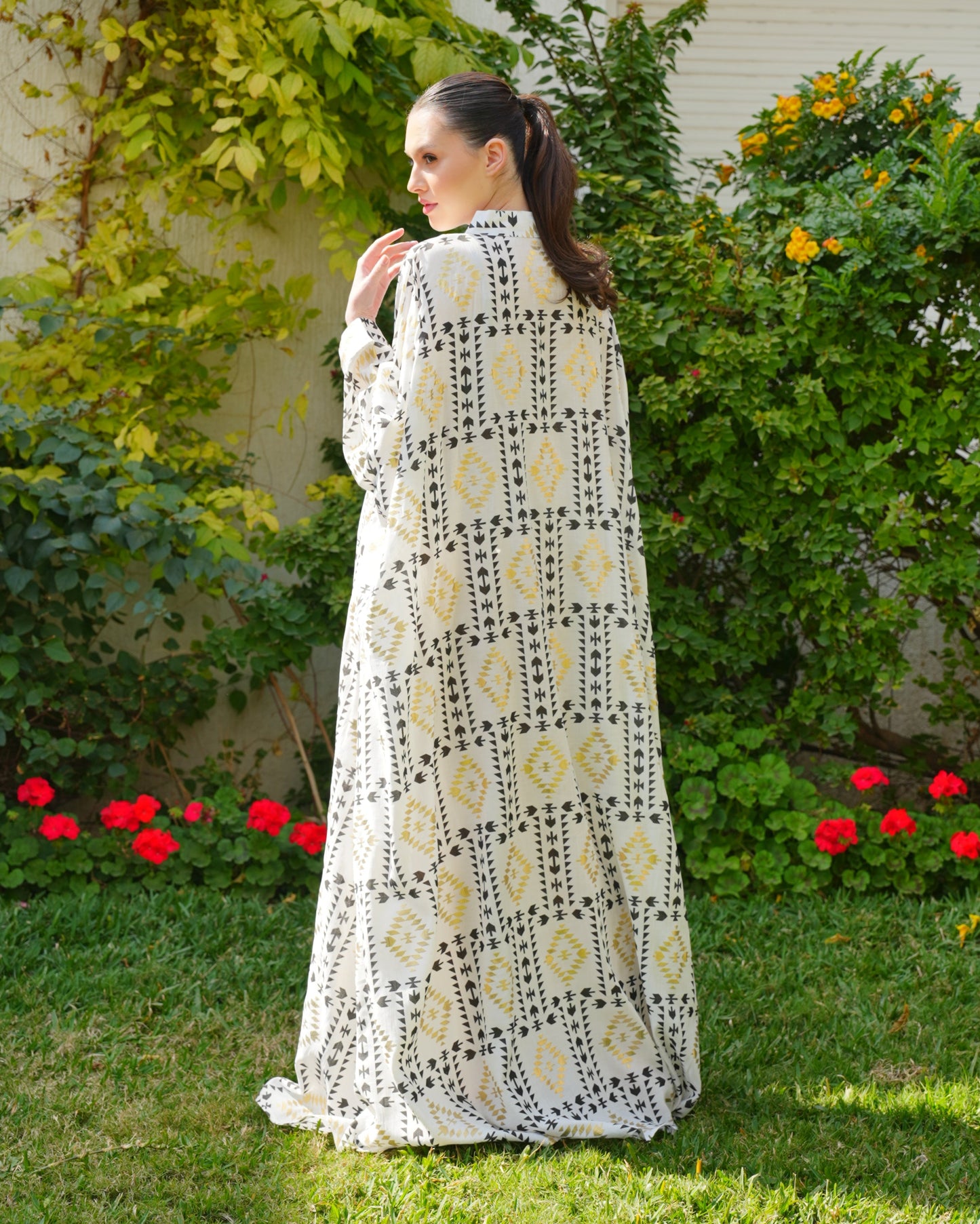 Beautiful & Tall Kaftan 7