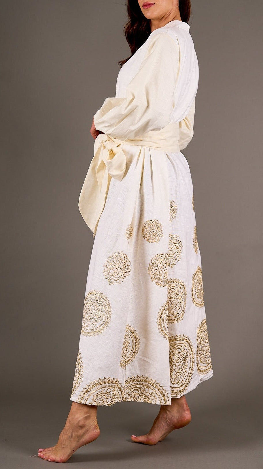 Off white Kimono with gold embroidery