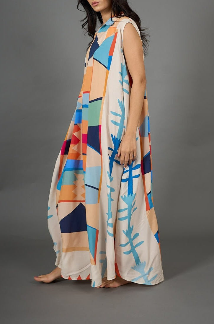 Effortlessly Chic, Effortlessly You: Sleeveless Kaftan
