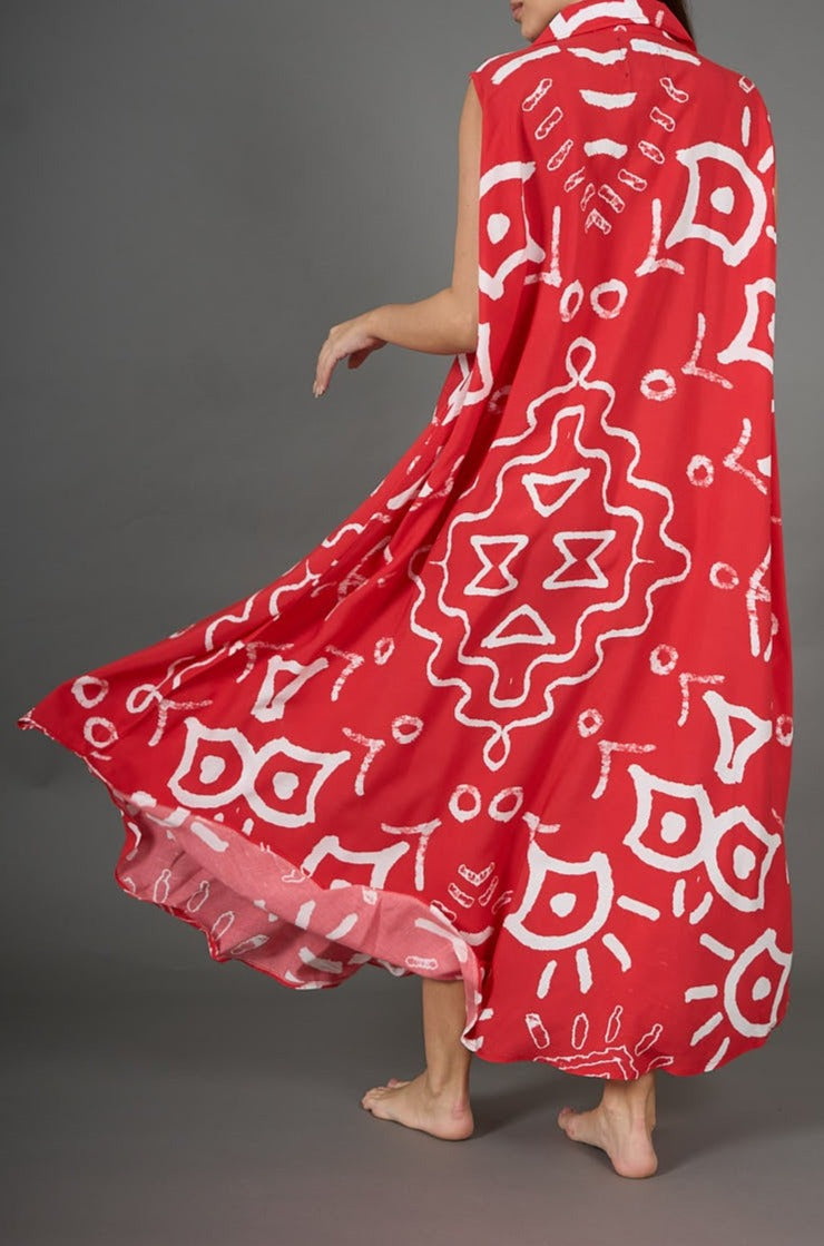 A Tapestry of Comfort: Sleeveless Kaftan